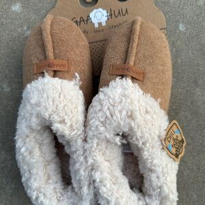 GaaHuu Tan and Cream Faux Wool Slippers